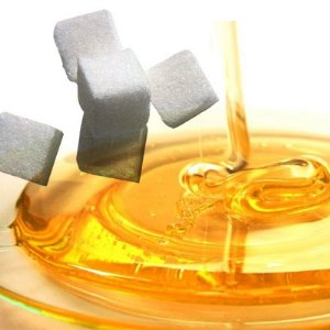 Miele nei dolci al posto dello zucchero