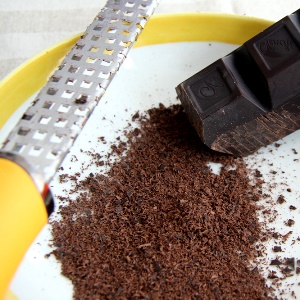 Come grattugiare il cioccolato